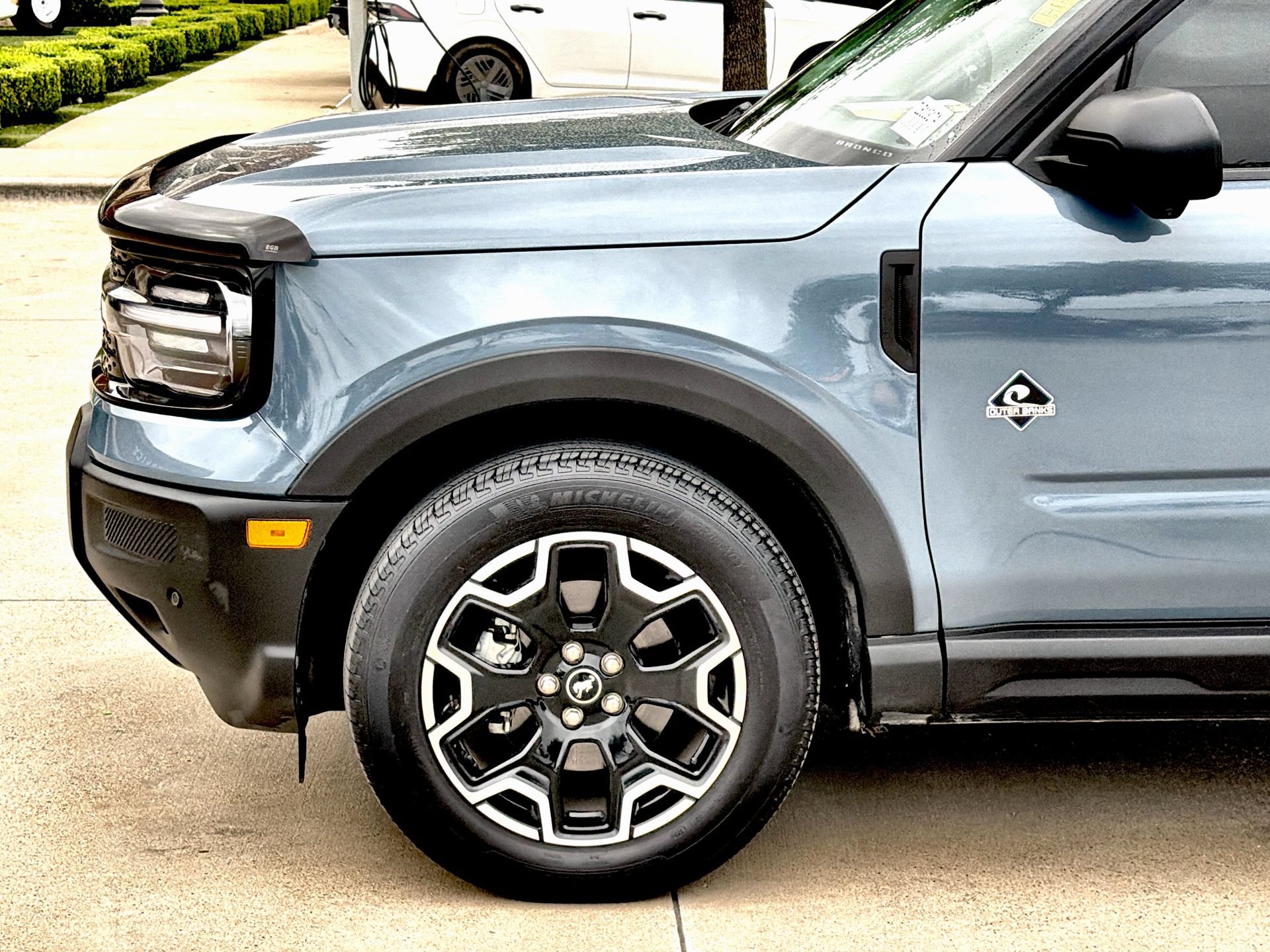 Certified 2025 Ford Bronco Sport Outer Banks w/ Outer Banks Tech Package+ AWD/4WD image 10