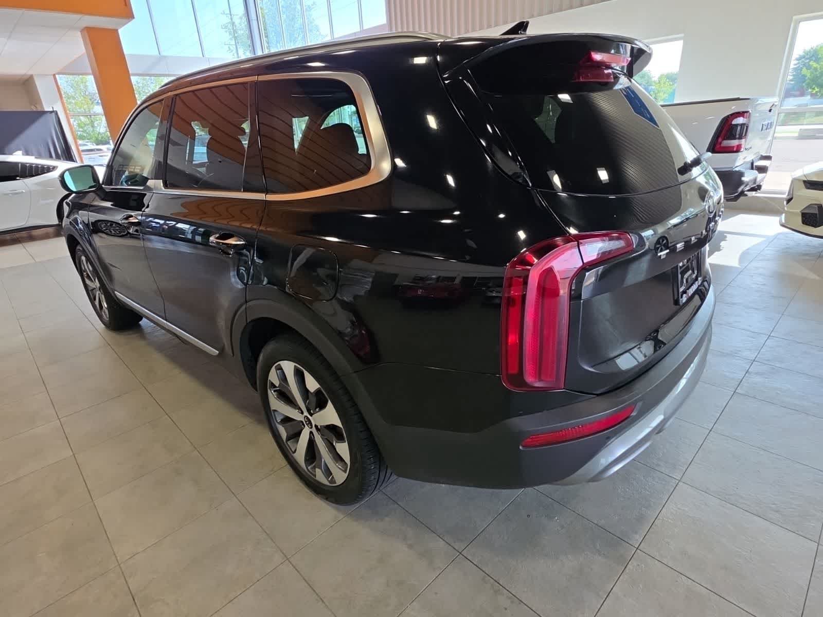 Used 2021 Kia Telluride S FWD image 10