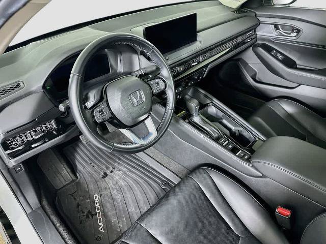 Used 2024 Honda Accord Touring image 2