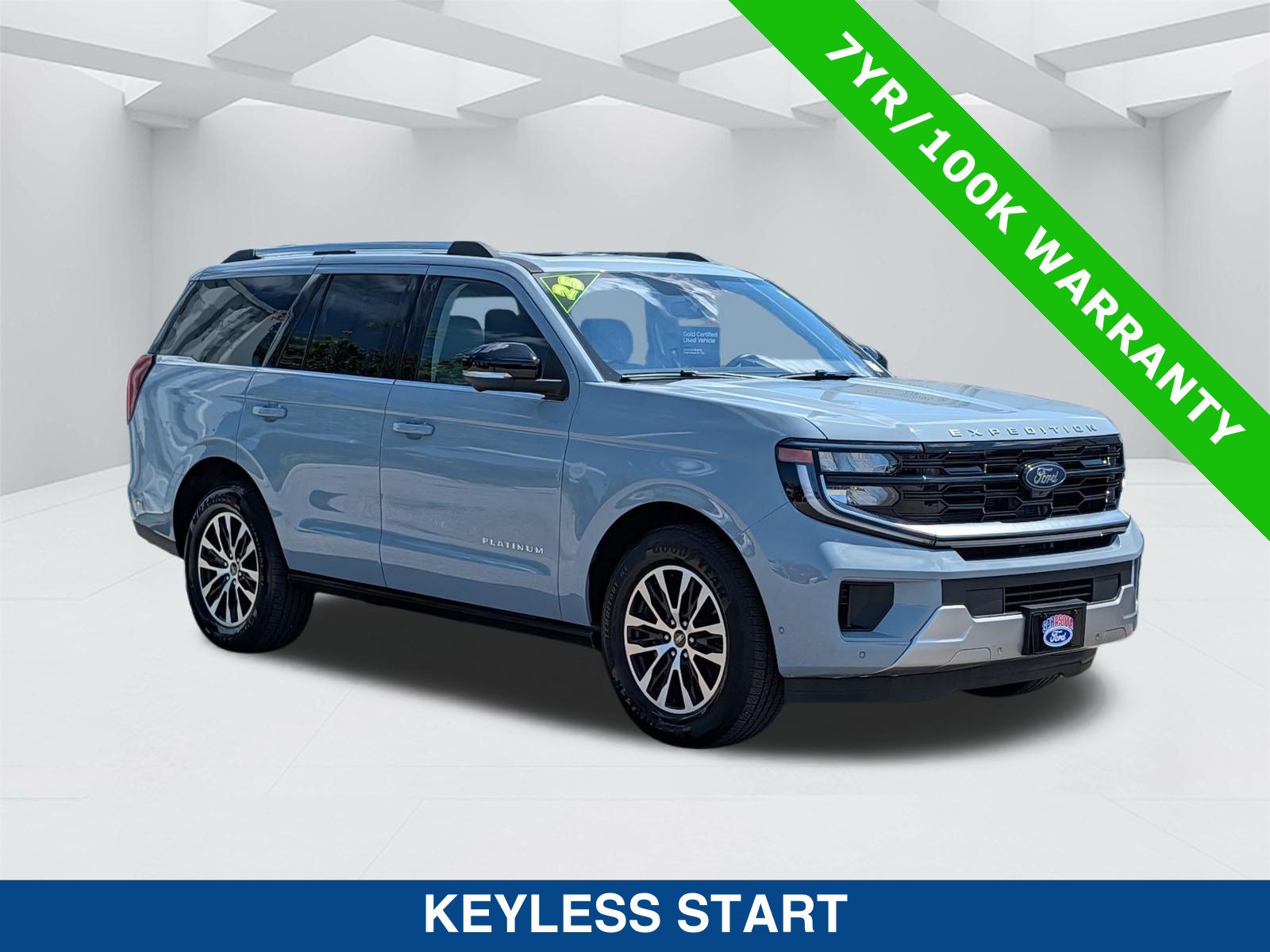 Certified 2025 Ford Expedition Platinum AWD/4WD image 3