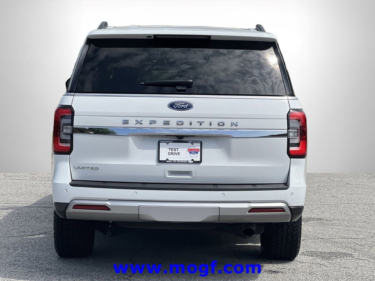 Certified 2024 Ford Expedition Limited AWD/4WD image 28