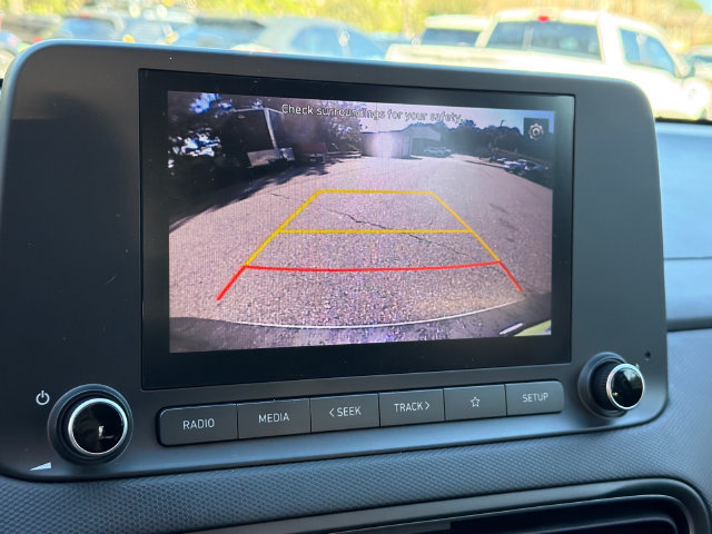 Used 2022 Hyundai Kona SEL FWD image 31