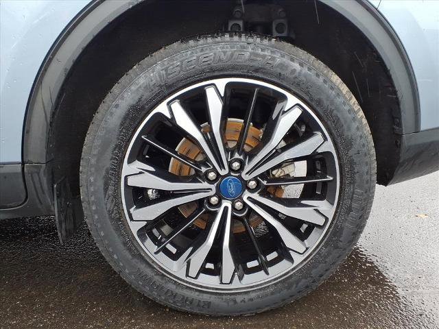 Certified 2022 Ford Escape SE w/ SE Sport Appearance Package image 26