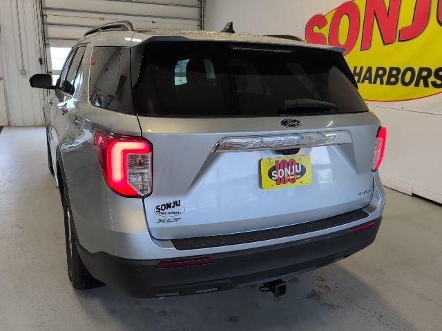 Certified 2023 Ford Explorer XLT image 4