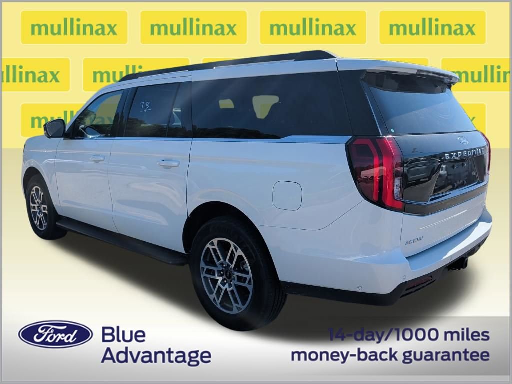 Certified 2025 Ford Expedition Max Active RWD image 3