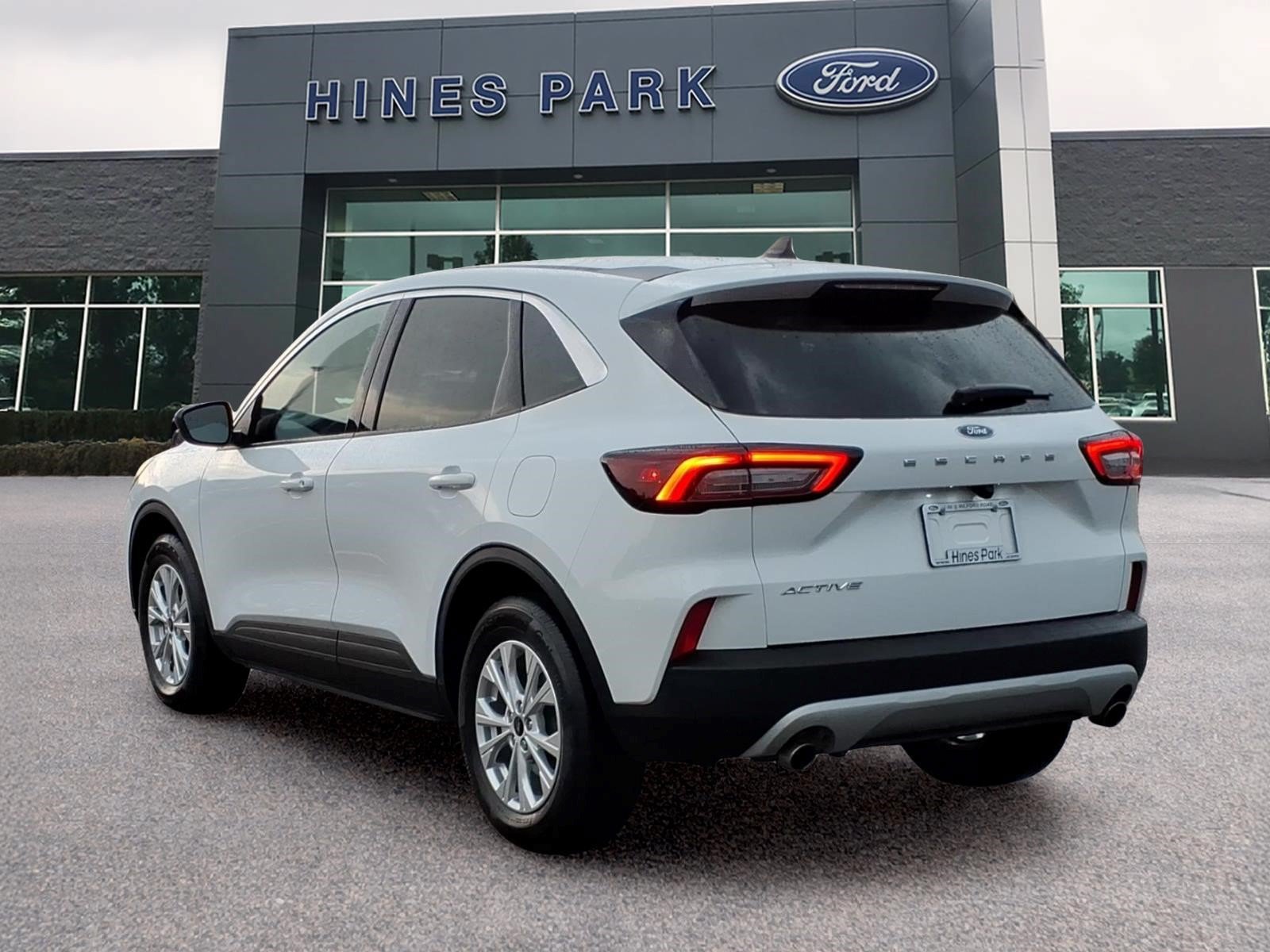 Certified 2023 Ford Escape Active AWD/4WD image 5