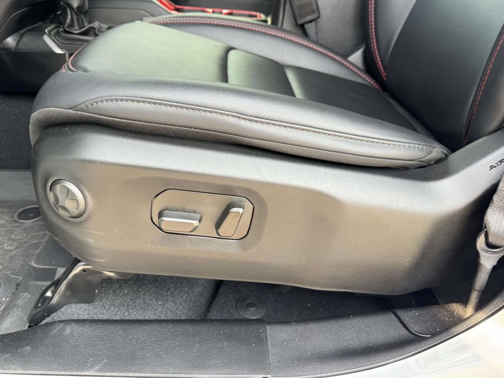 Used 2024 Jeep Wrangler Unlimited Rubicon AWD/4WD image 20