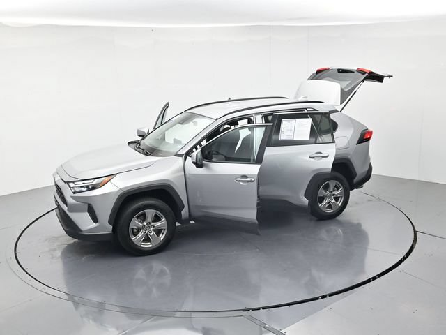 Used 2024 Toyota RAV4 XLE FWD image 48