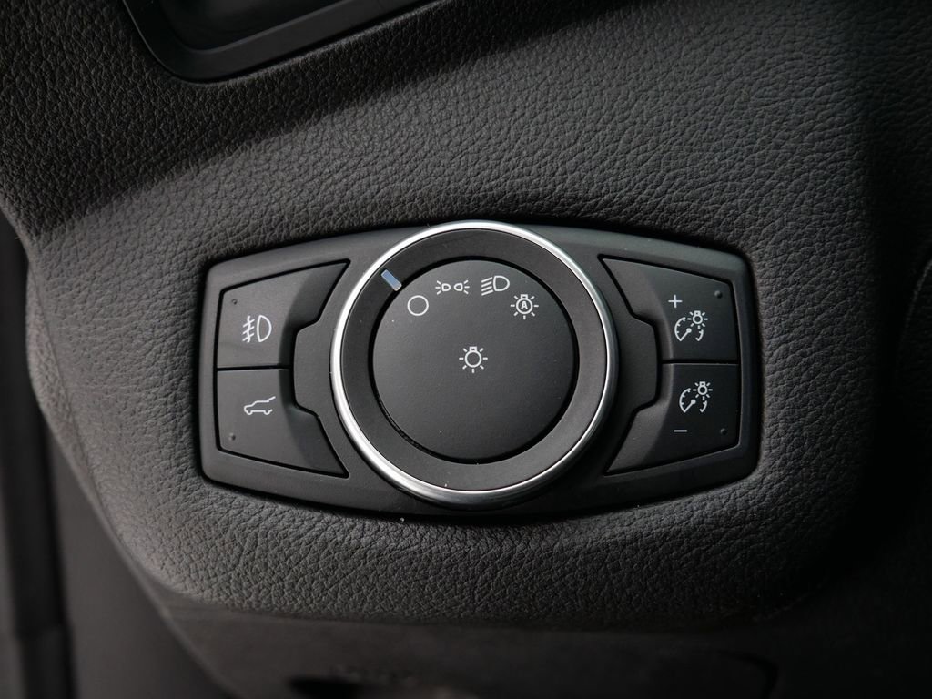 Certified 2017 Ford Escape SE w/ SE Sport Appearance Package image 16