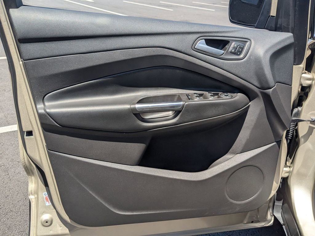 Certified 2018 Ford Escape Titanium w/ Ford Safe & Smart Package AWD/4WD image 12