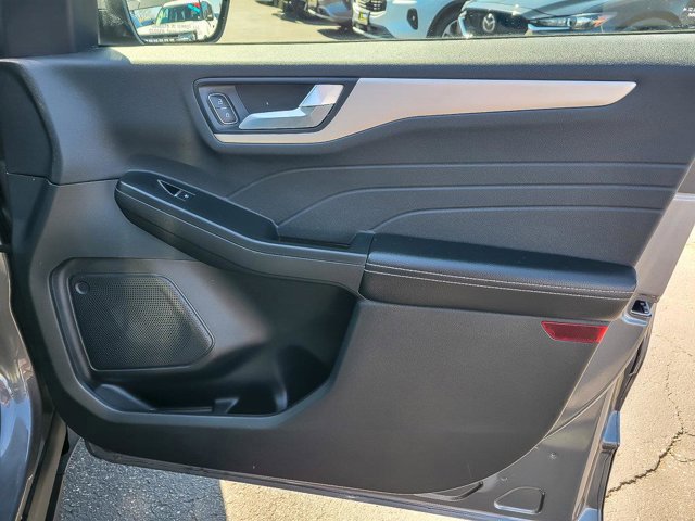 Certified 2022 Ford Escape SEL w/ Technology Package FWD image 30