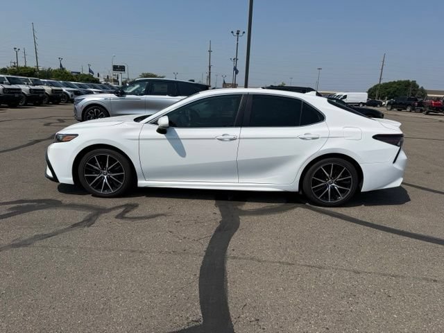 Used 2021 Toyota Camry SE AWD/4WD image 7