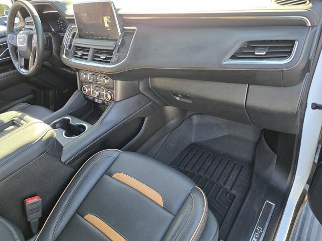 Used 2024 GMC Yukon AT4 AWD/4WD image 20