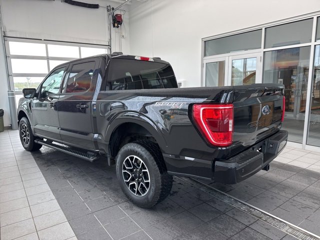 Certified 2022 Ford F150 XLT w/ Equipment Group 302A High image 4