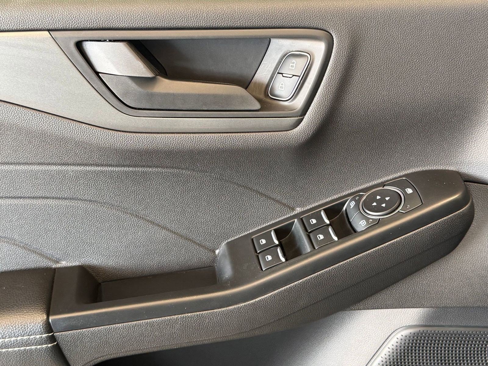 Certified 2025 Ford Escape Active w/ Tech Pack #1 FWD image 13