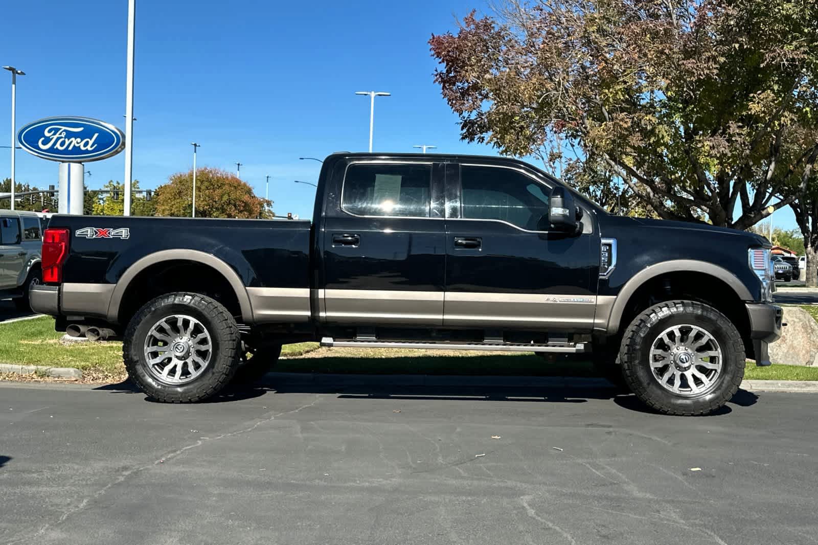 Certified 2022 Ford F350 King Ranch w/ King Ranch Ultimate Package AWD/4WD image 8