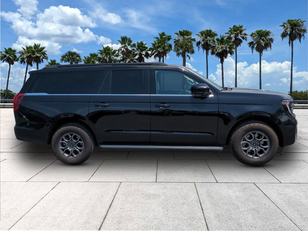 Certified 2025 Ford Expedition Max Active AWD/4WD image 9