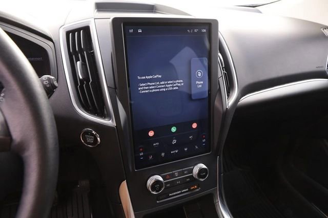 Certified 2024 Ford Edge Titanium image 16