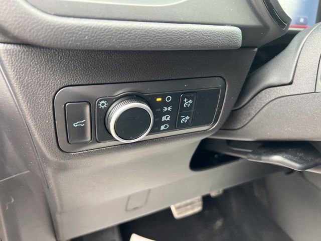 Certified 2024 Ford Escape ST-Line w/ Tech Pack #1 AWD/4WD image 9