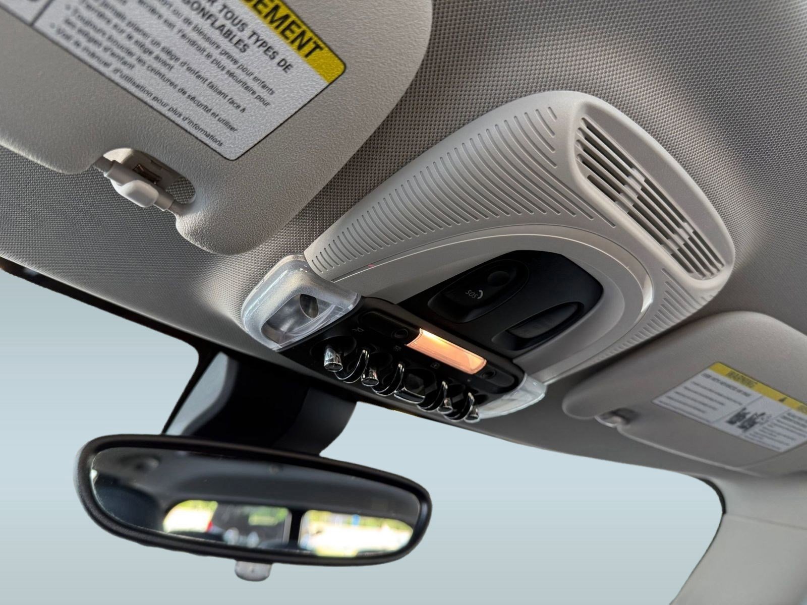 Used 2024 MINI Cooper Clubman S AWD/4WD image 22