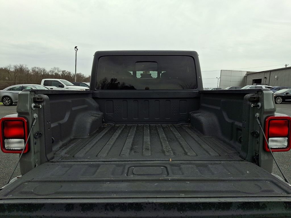 Used 2021 Jeep Gladiator Willys image 30