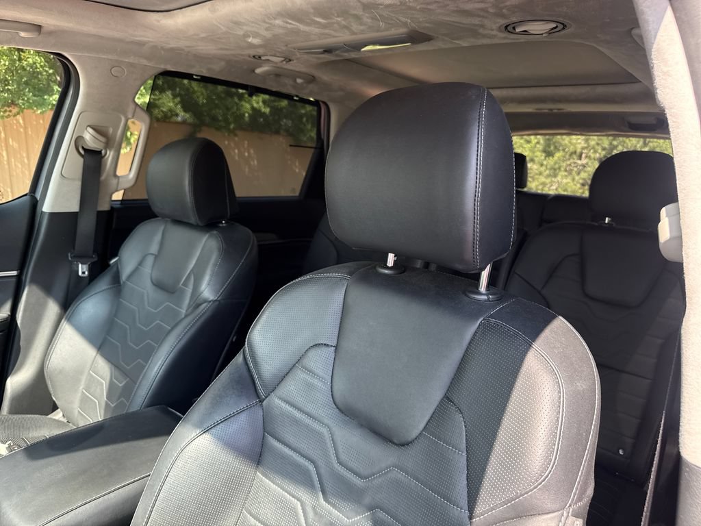 Used 2022 Kia Telluride SX w/ SX Prestige Package AWD/4WD image 15