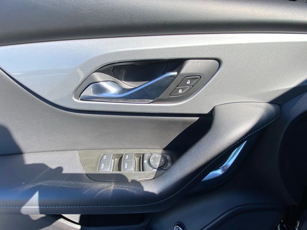 Used 2021 Chevrolet Blazer LT image 11