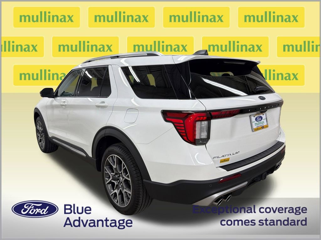 Certified 2025 Ford Explorer Platinum w/ Ultimate Package AWD/4WD image 11