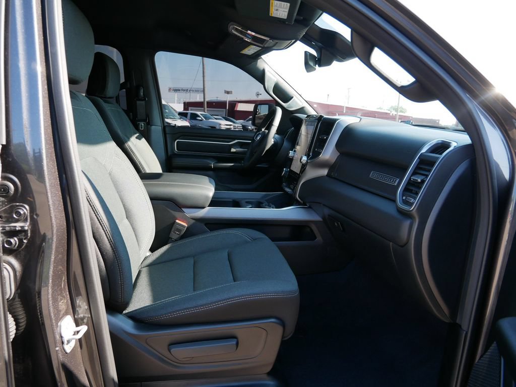 Used 2026 RAM 1500 Big Horn AWD/4WD image 8