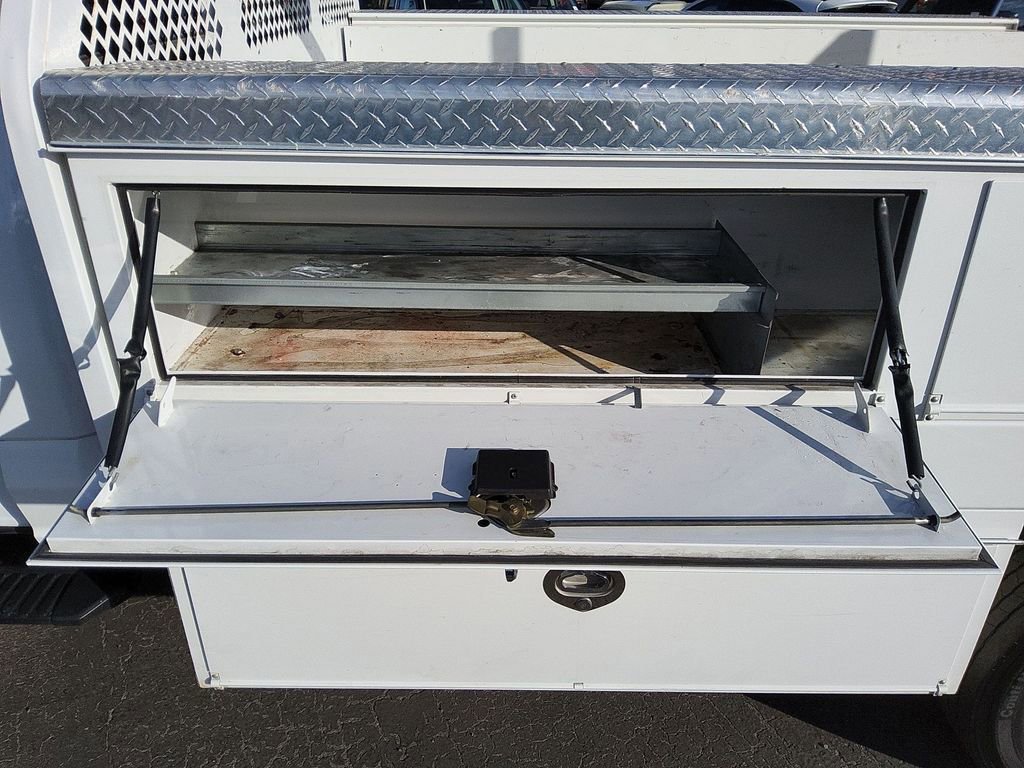 Certified 2023 Ford F550 XL image 24