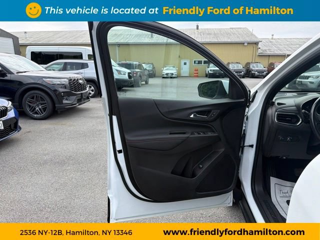 Used 2022 Chevrolet Equinox RS AWD/4WD image 20