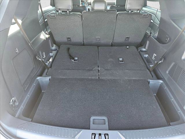 Certified 2025 Ford Explorer ST-Line RWD image 6