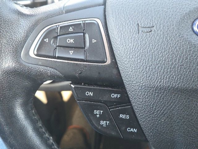 Certified 2019 Ford Escape Titanium AWD/4WD image 39