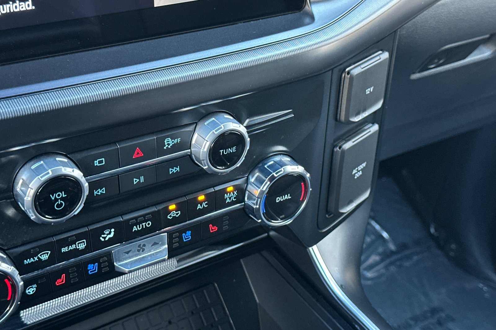 Certified 2025 Ford F150 Raptor AWD/4WD image 29