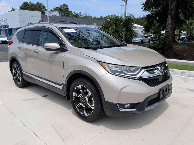 Used 2018 Honda CR-V Touring image 2