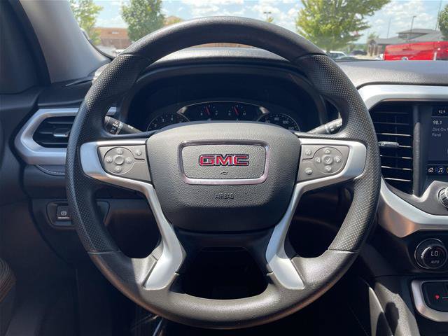 Used 2023 GMC Acadia SLE w/ Driver Convenience Package FWD image 11