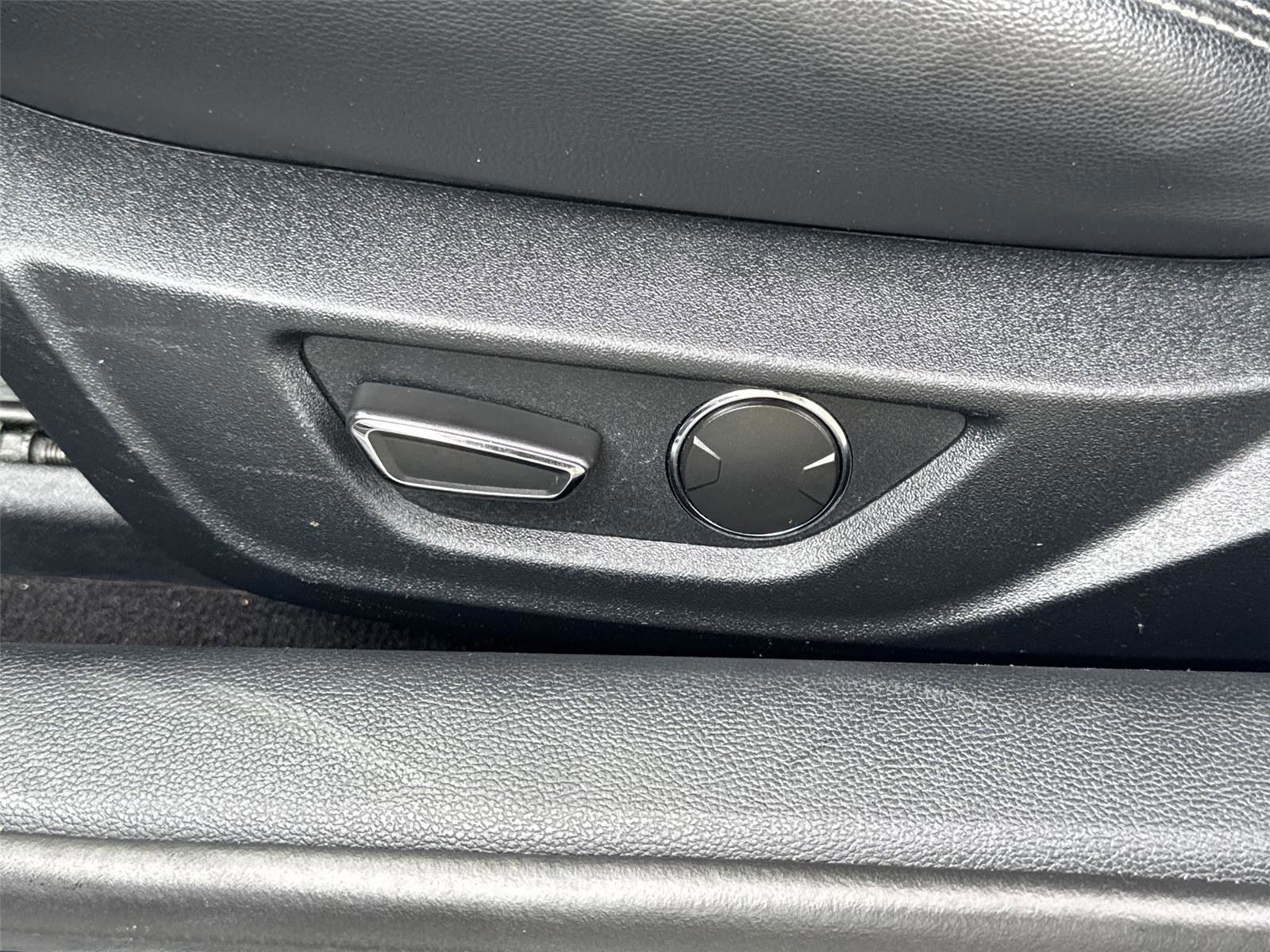 Certified 2019 Ford Mustang GT Premium image 24