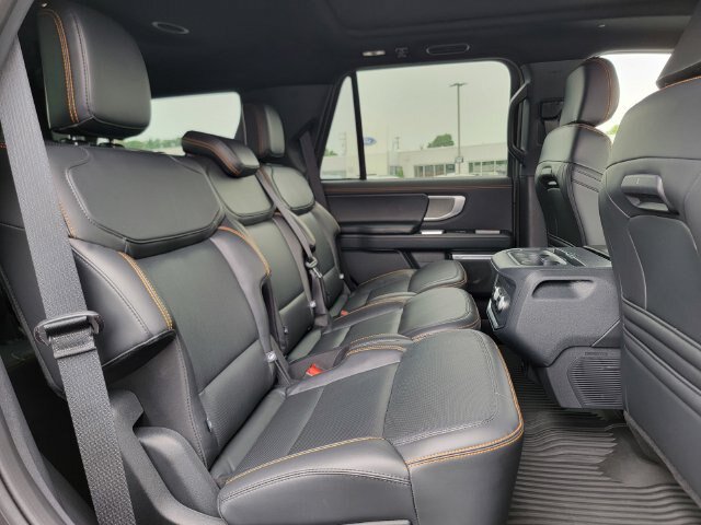 Certified 2025 Ford Expedition Tremor AWD/4WD image 24