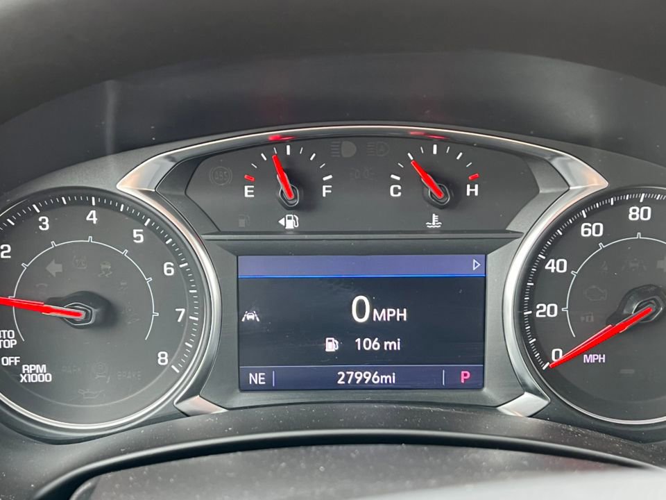 Used 2023 GMC Terrain AT4 image 22