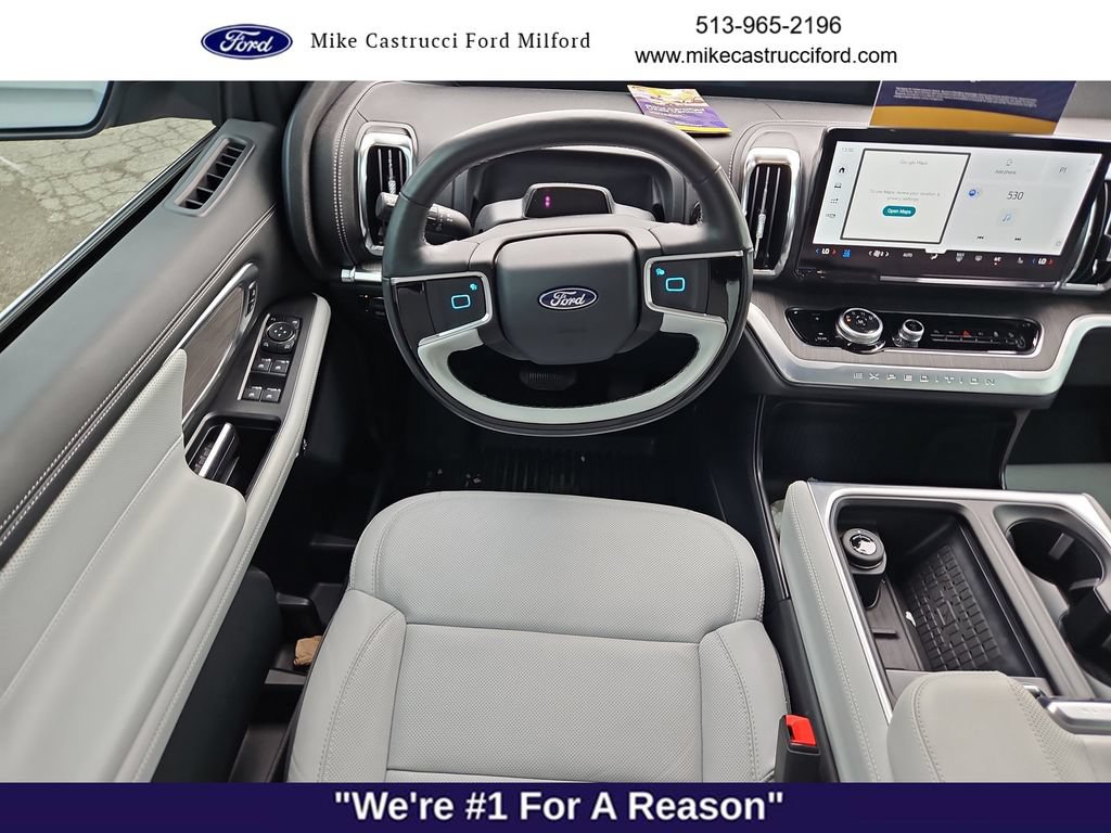 Certified 2025 Ford Expedition Platinum w/ Platinum Ultimate Package AWD/4WD image 11