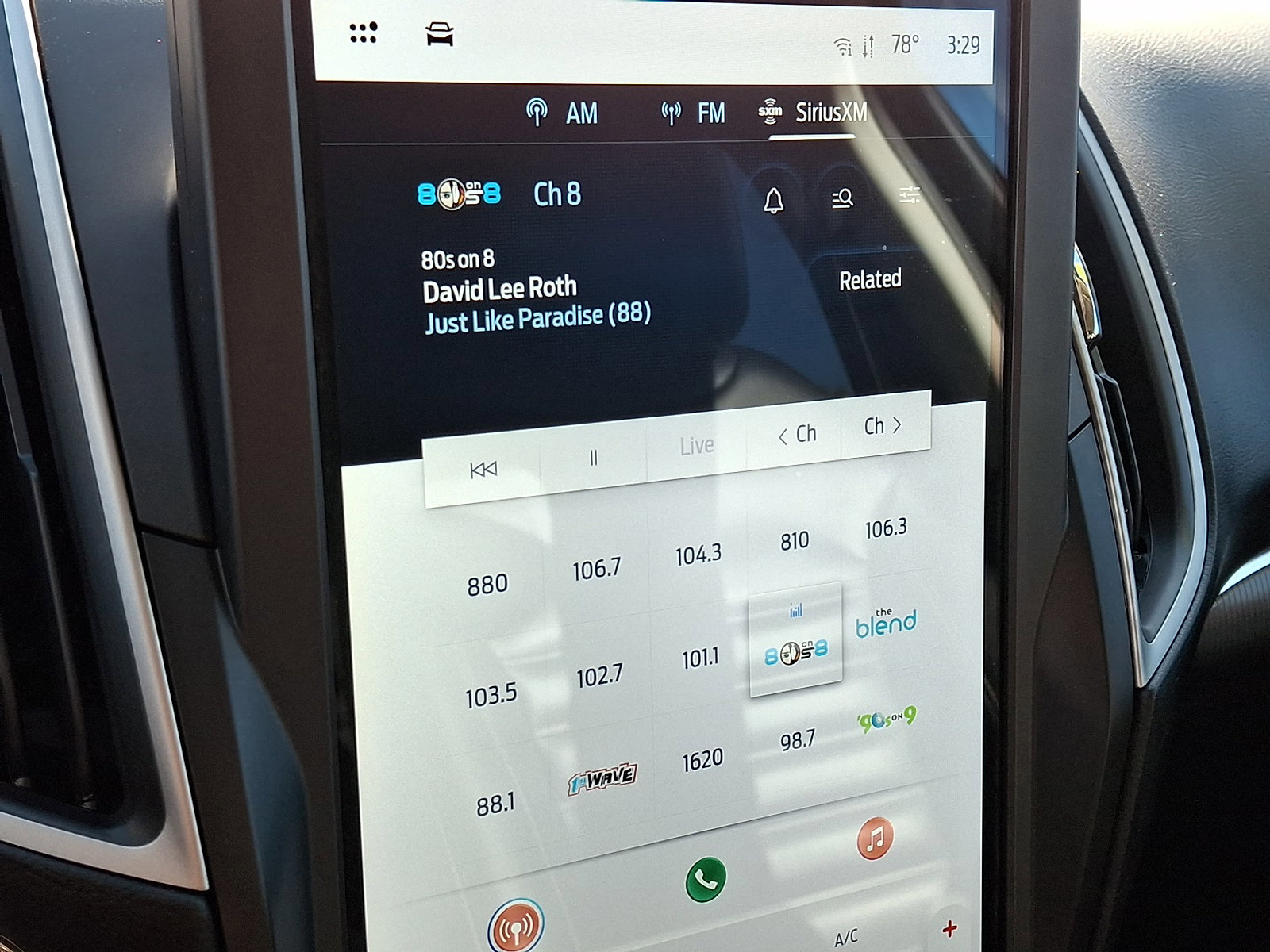 Certified 2022 Ford Edge SEL w/ Convenience Package image 16