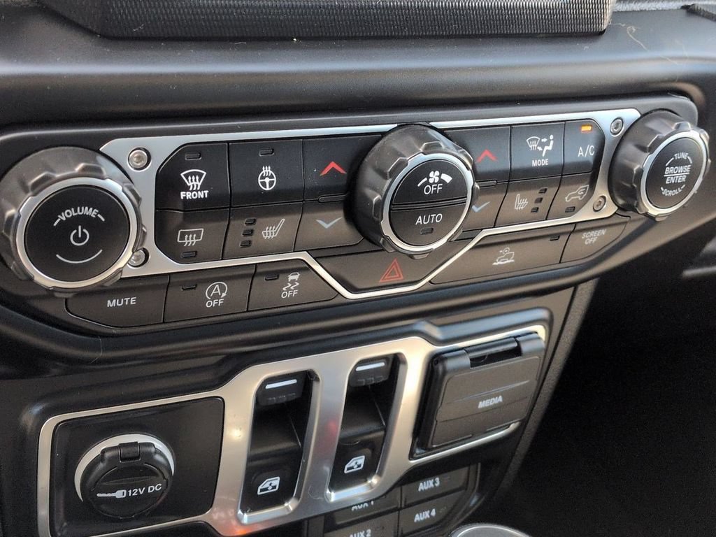 Used 2021 Jeep Wrangler Sport AWD/4WD image 21