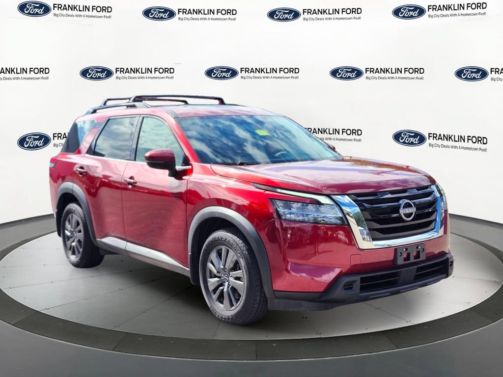 Used 2022 Nissan Pathfinder SV w/ SV Premium Package AWD/4WD image 7