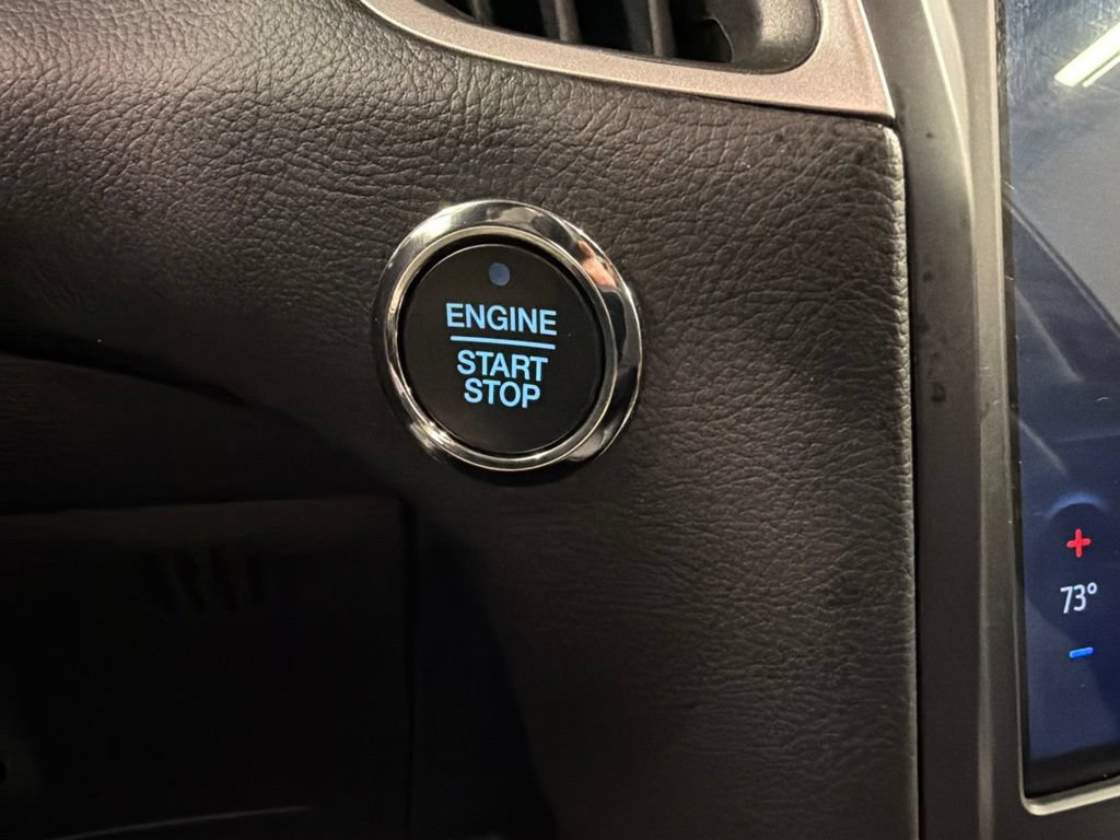 Certified 2024 Ford Edge SEL w/ Convenience Package AWD/4WD image 16