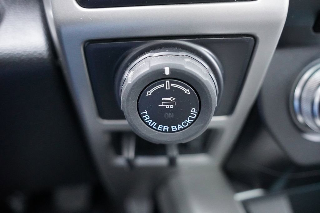 Certified 2017 Ford F150 Lariat w/ Equipment Group 502A Luxury image 33