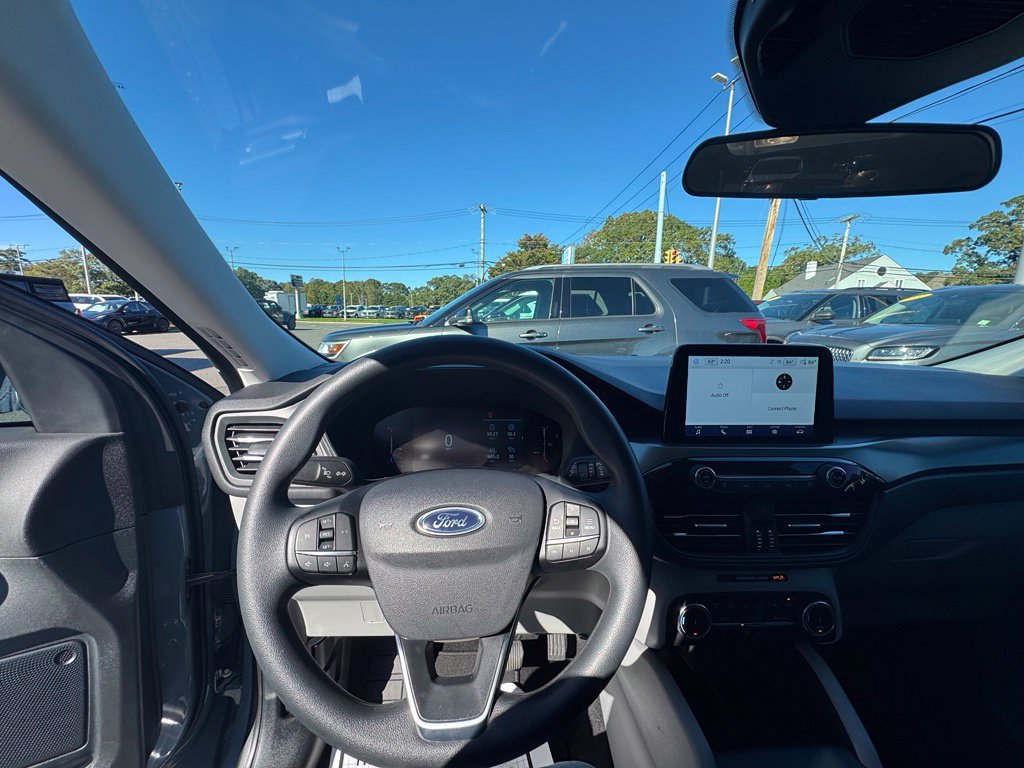 Certified 2025 Ford Escape Active FWD image 16