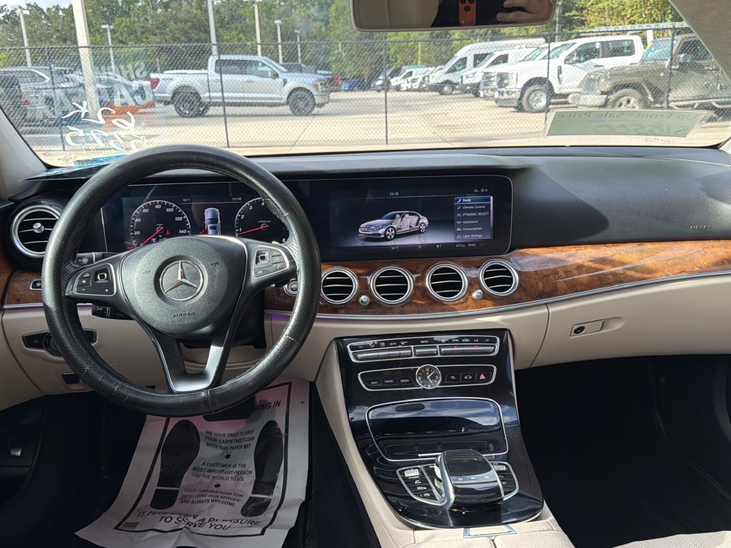 Used 2017 Mercedes-Benz E 300 image 7