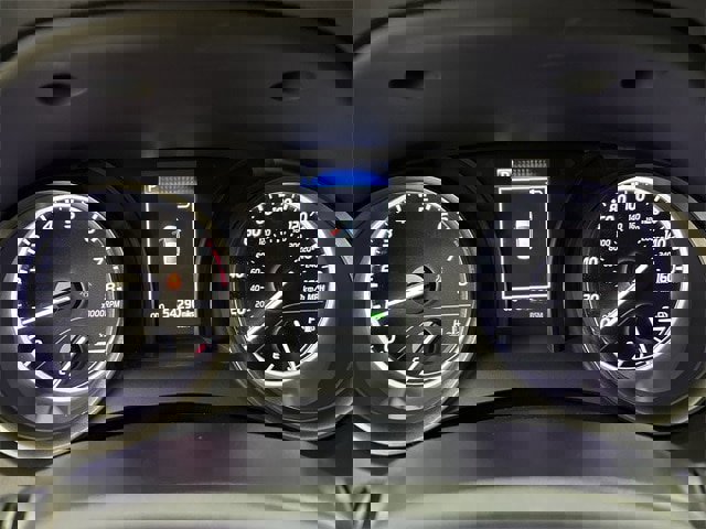 Used 2024 Toyota Camry SE w/ Convenience Package image 7