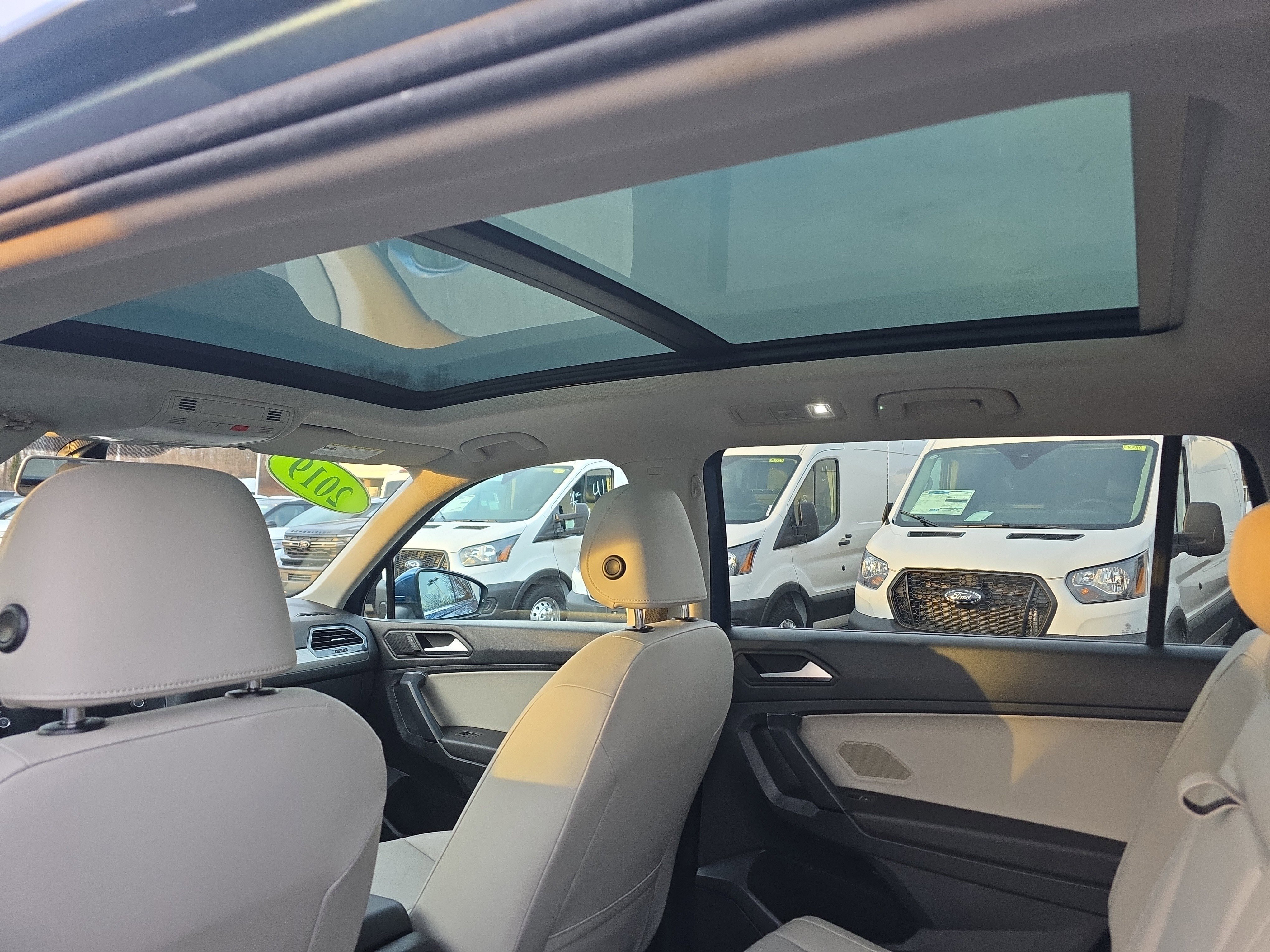 Used 2019 Volkswagen Tiguan SEL w/ 3rd Row Seat Package image 26