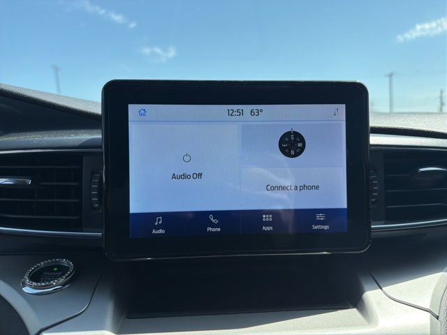 Certified 2021 Ford Explorer XLT w/ Equipment Group 202A image 7